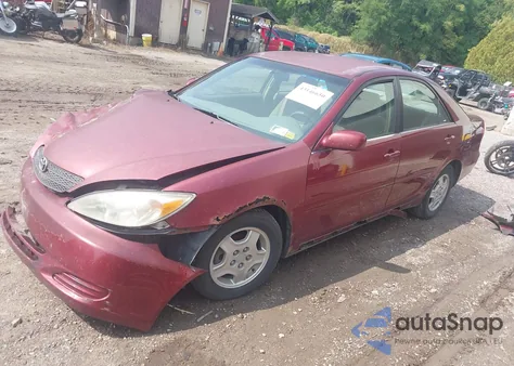 2002 Toyota Camry Le V6 from USA, damaged, VIN 4T1BF32K52U015947